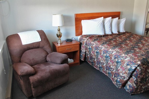 Budget Host Crestview Inn image 20