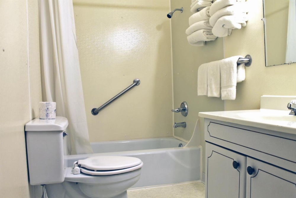 Budget Host Crestview Inn Main image